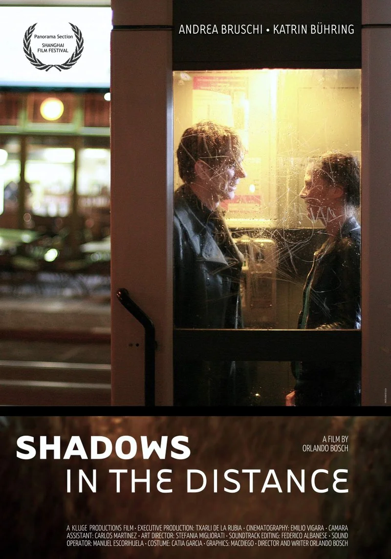 Affiche de Shadows in the distance