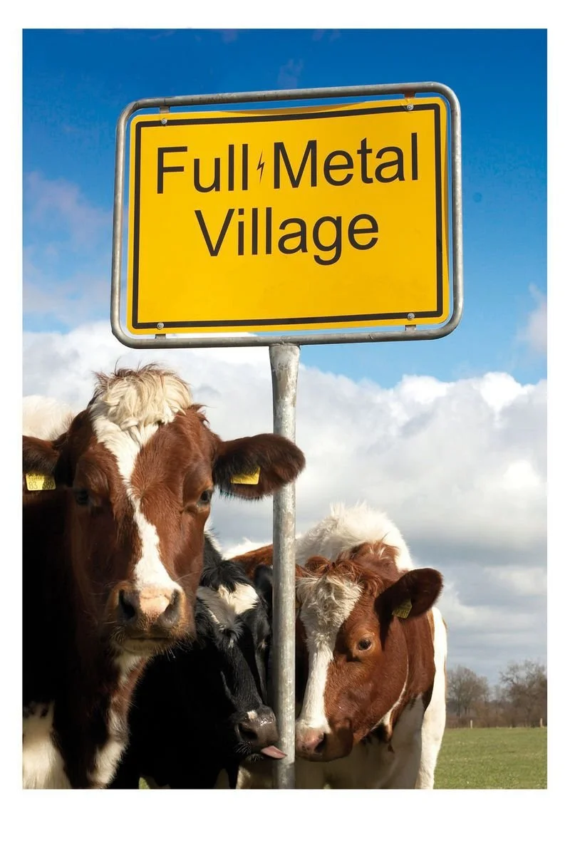 Affiche de Full Metal Village