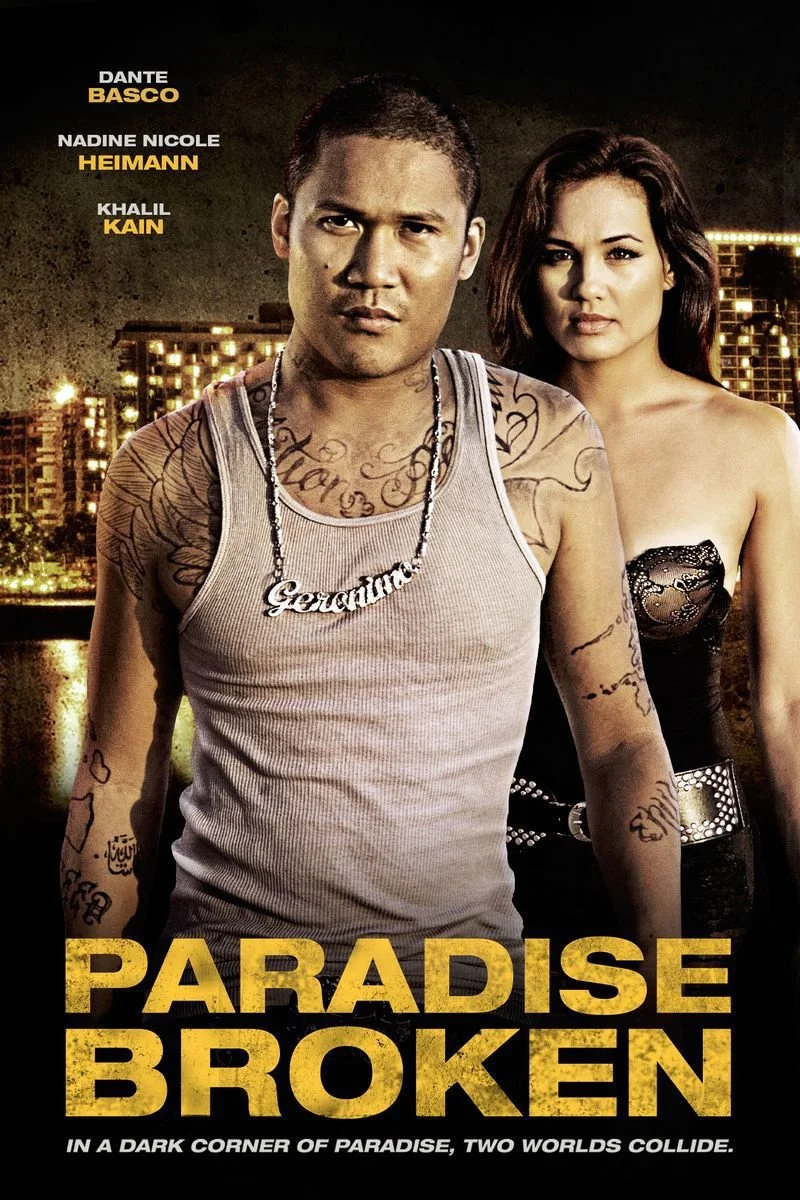 Poster van Paradise Broken