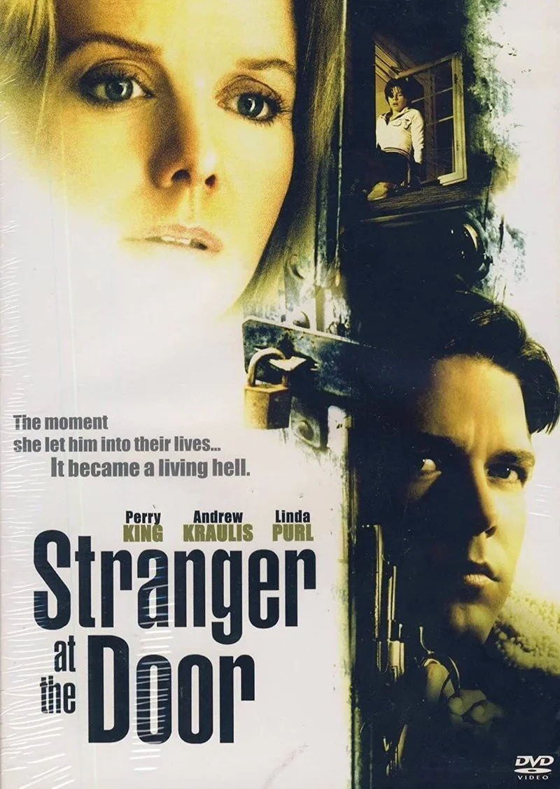 Poster van Stranger at the Door