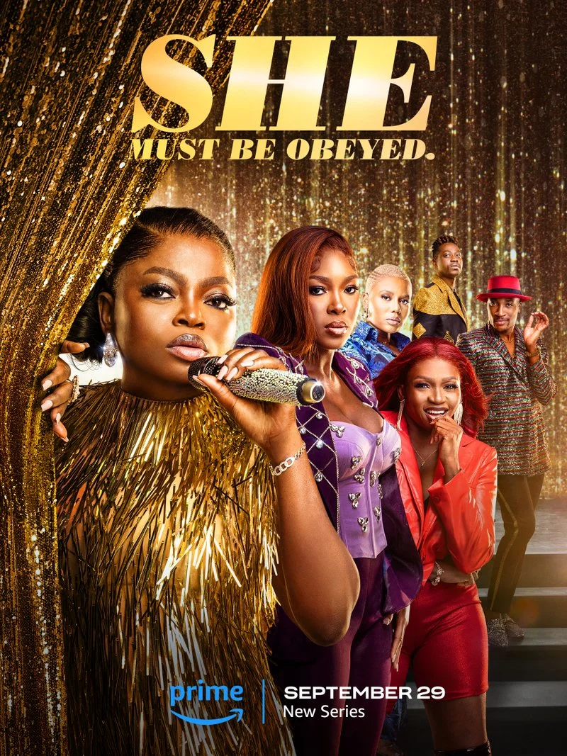 Poster van SHE a dit