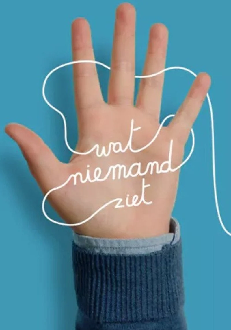 Poster van Wat niemand ziet