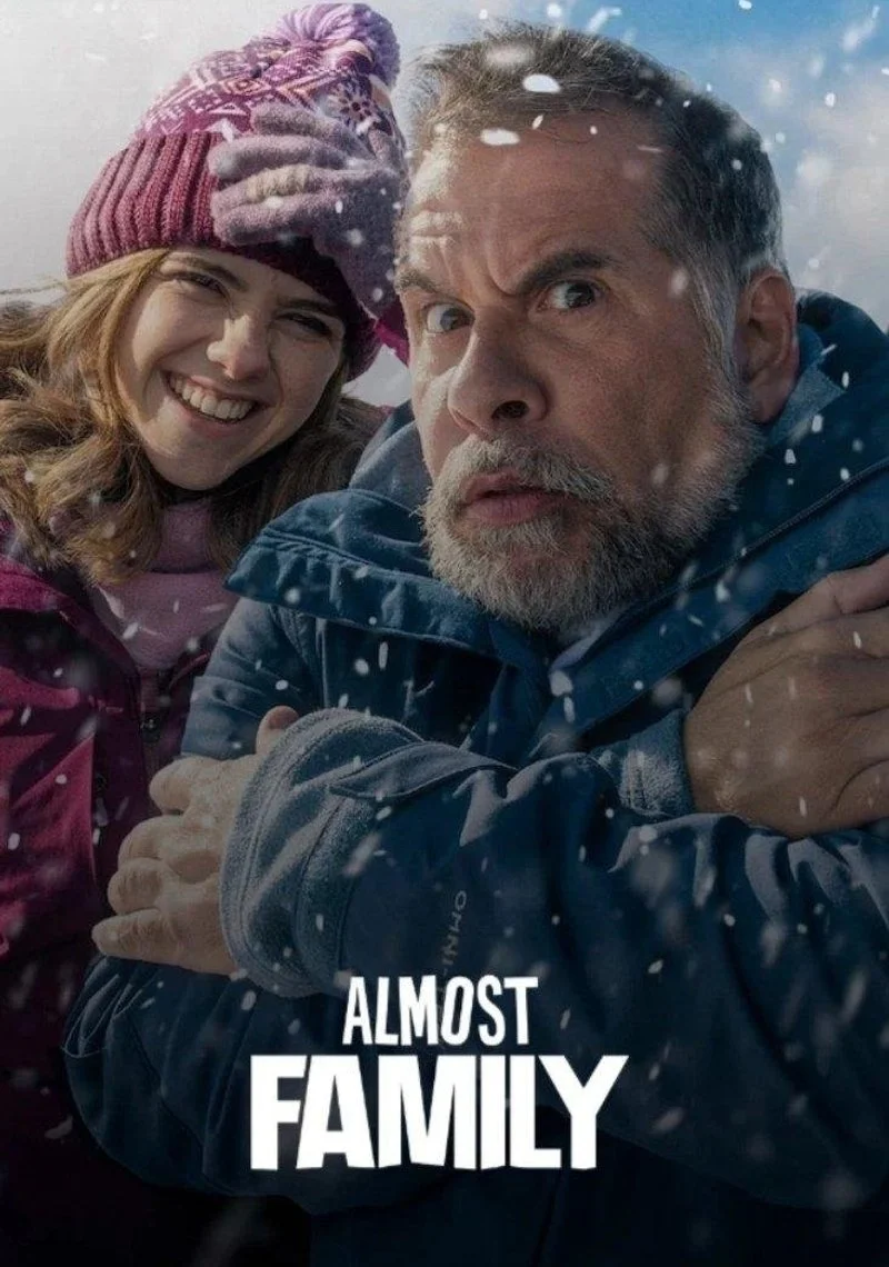 Poster van Almost Family