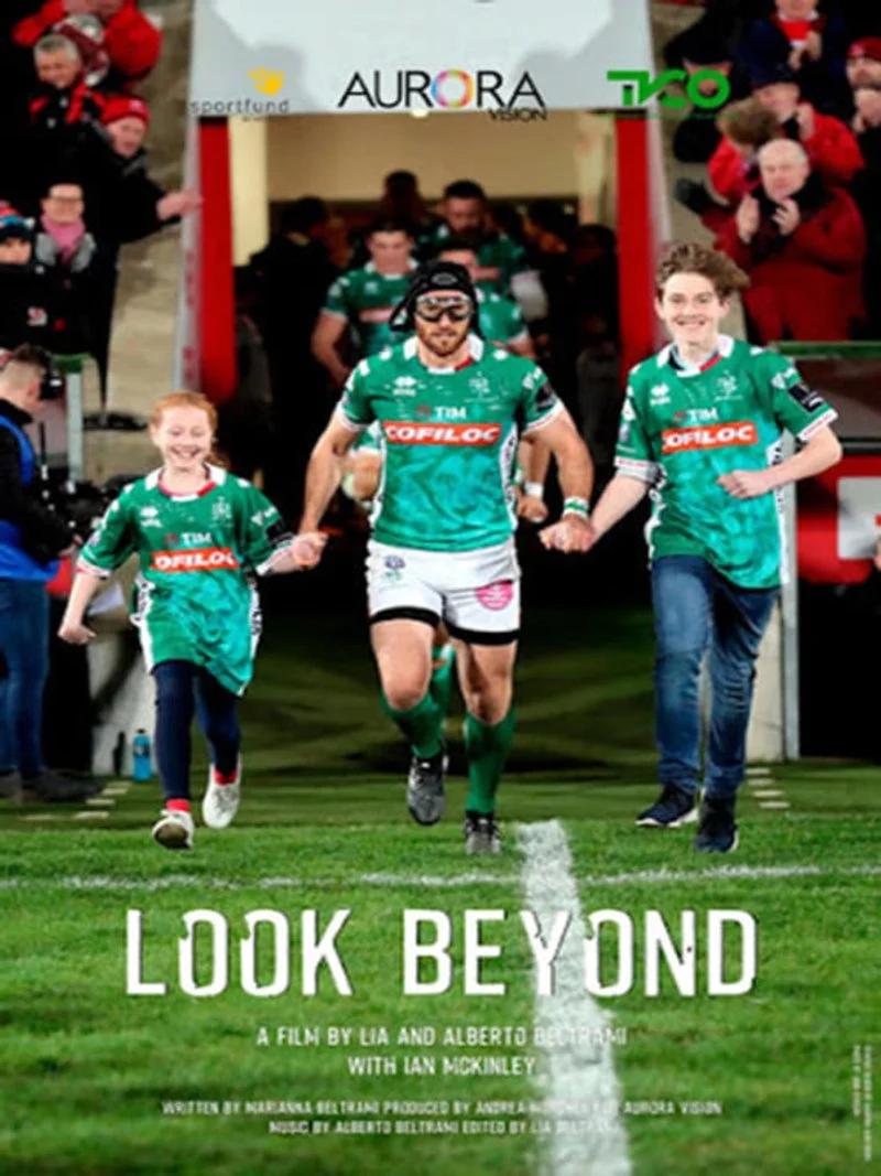 Poster van Look Beyond