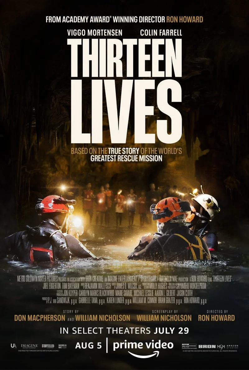 Poster van Thirteen Lives