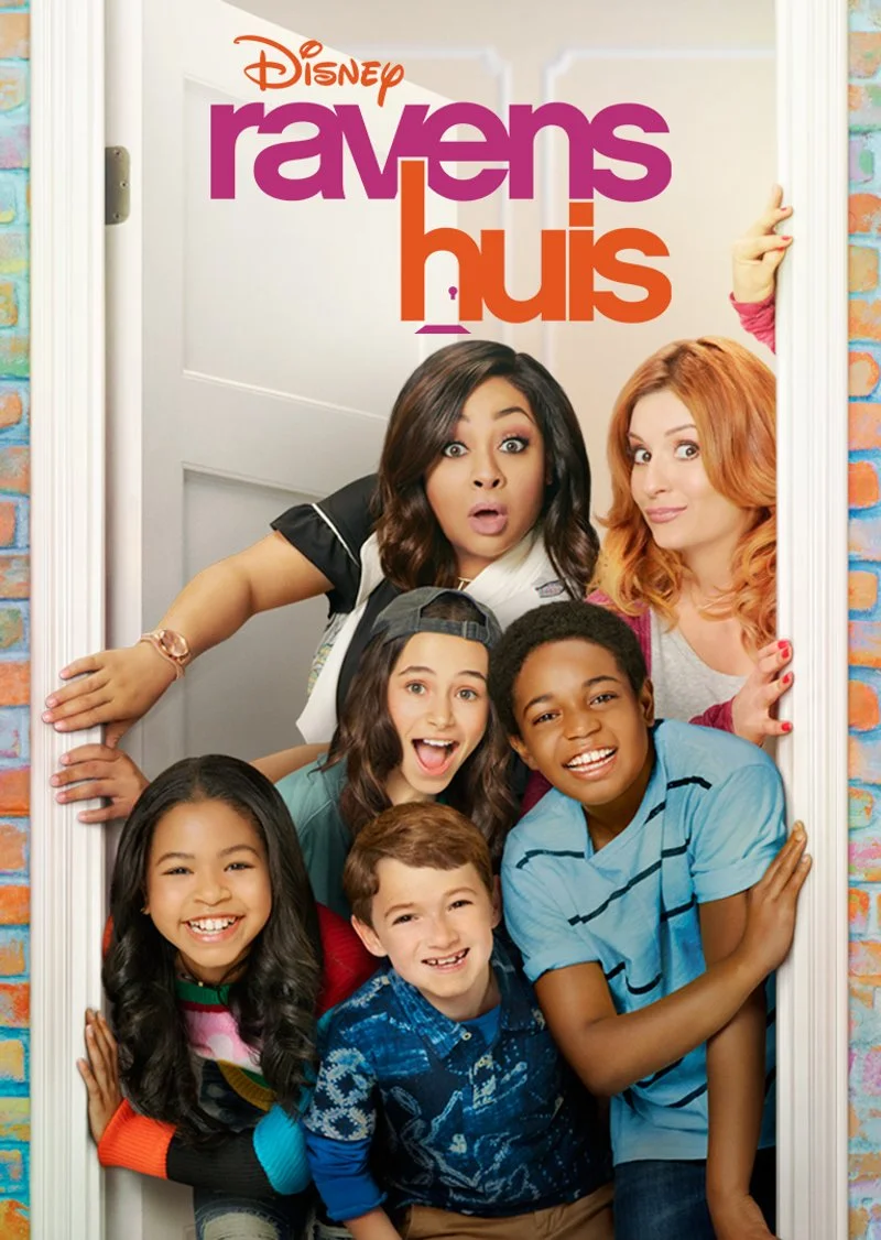 Poster van Raven's Home