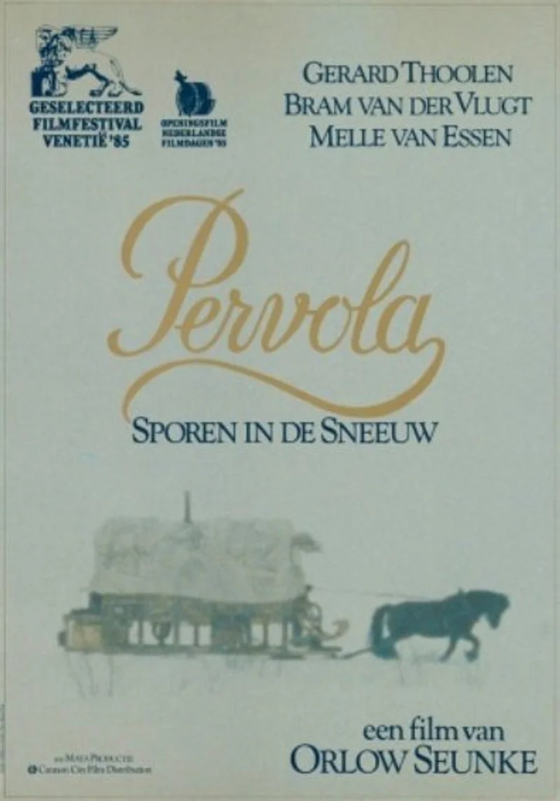 Poster van Pervola, sporen in de sneeuw