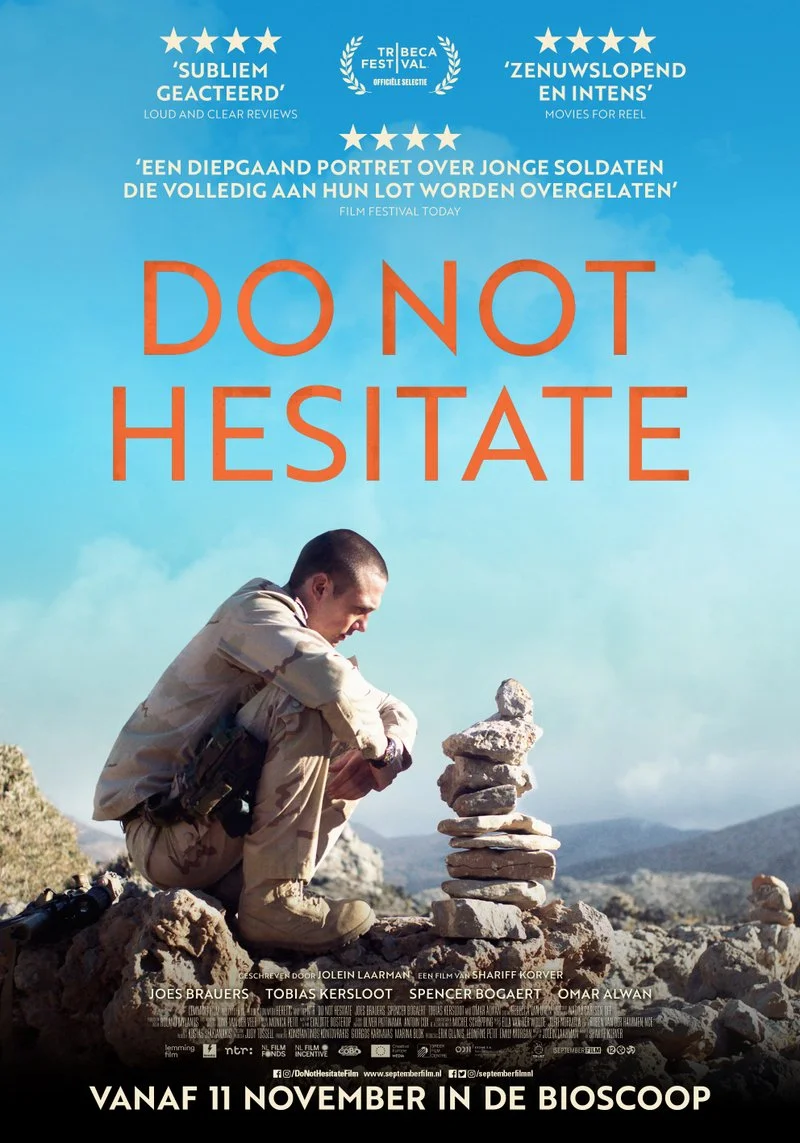 Poster van Do Not Hesitate