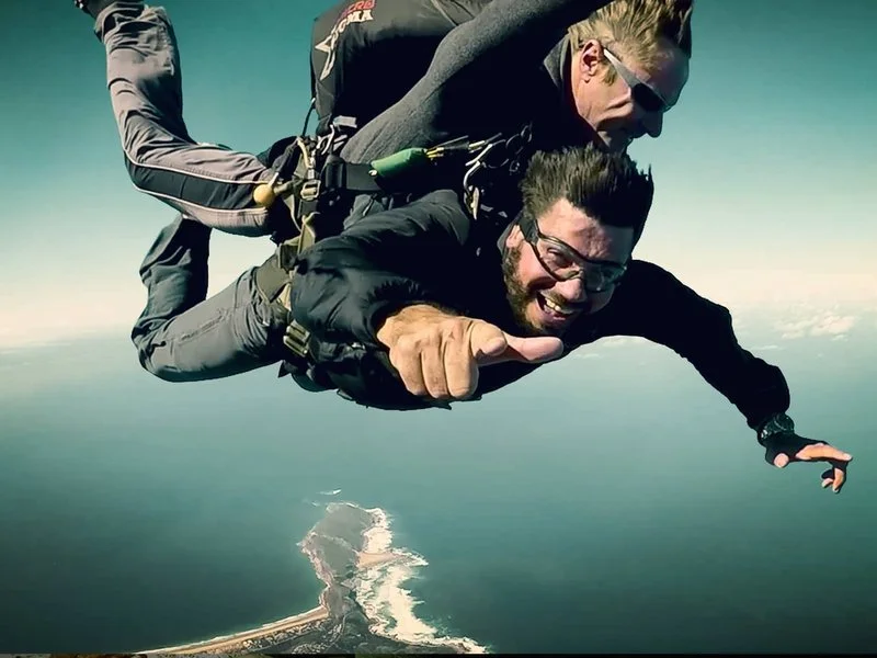 Affiche de How To Adventure