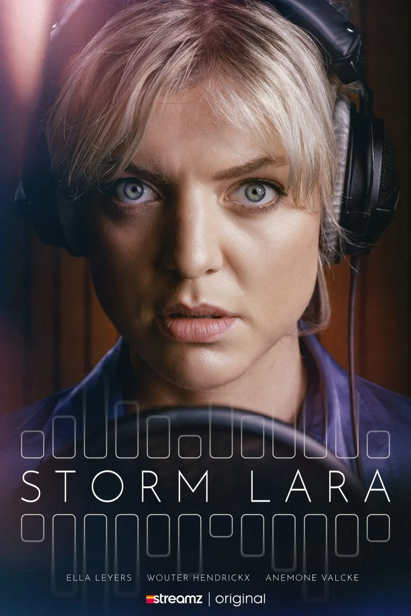 Poster van Storm Lara