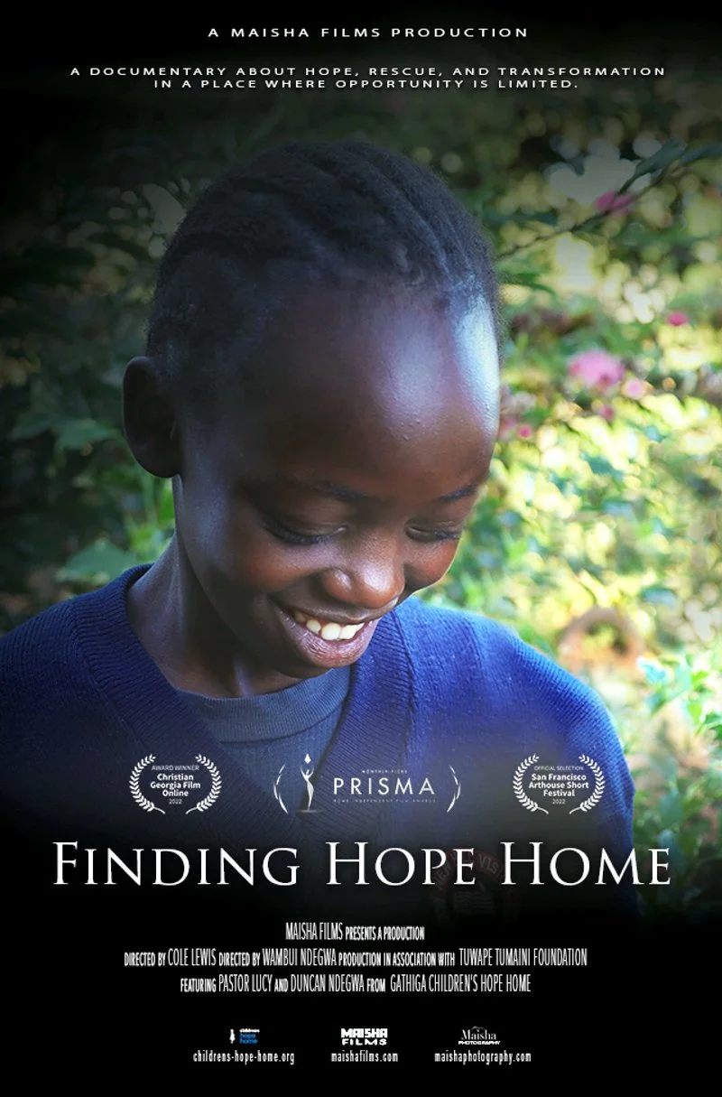 Poster van Finding Hope Home