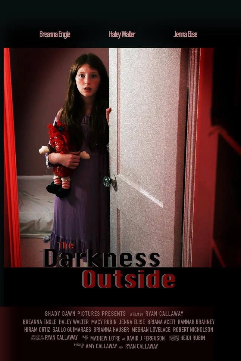 Affiche de The Darkness Outside