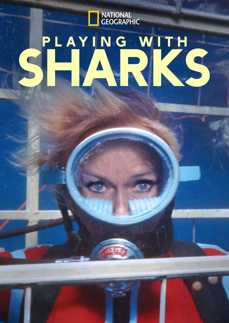 Poster van Playing with Sharks